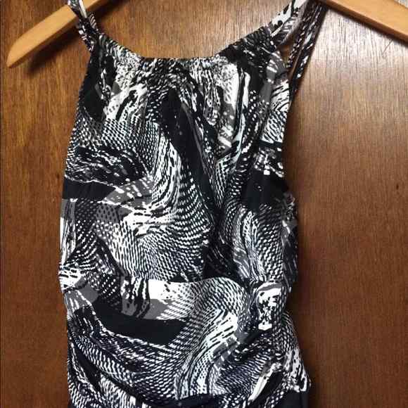 Swim Solutions Textured-Look Print Bathing Suit Size 12 NWT $129 - Picture 4 of 7
